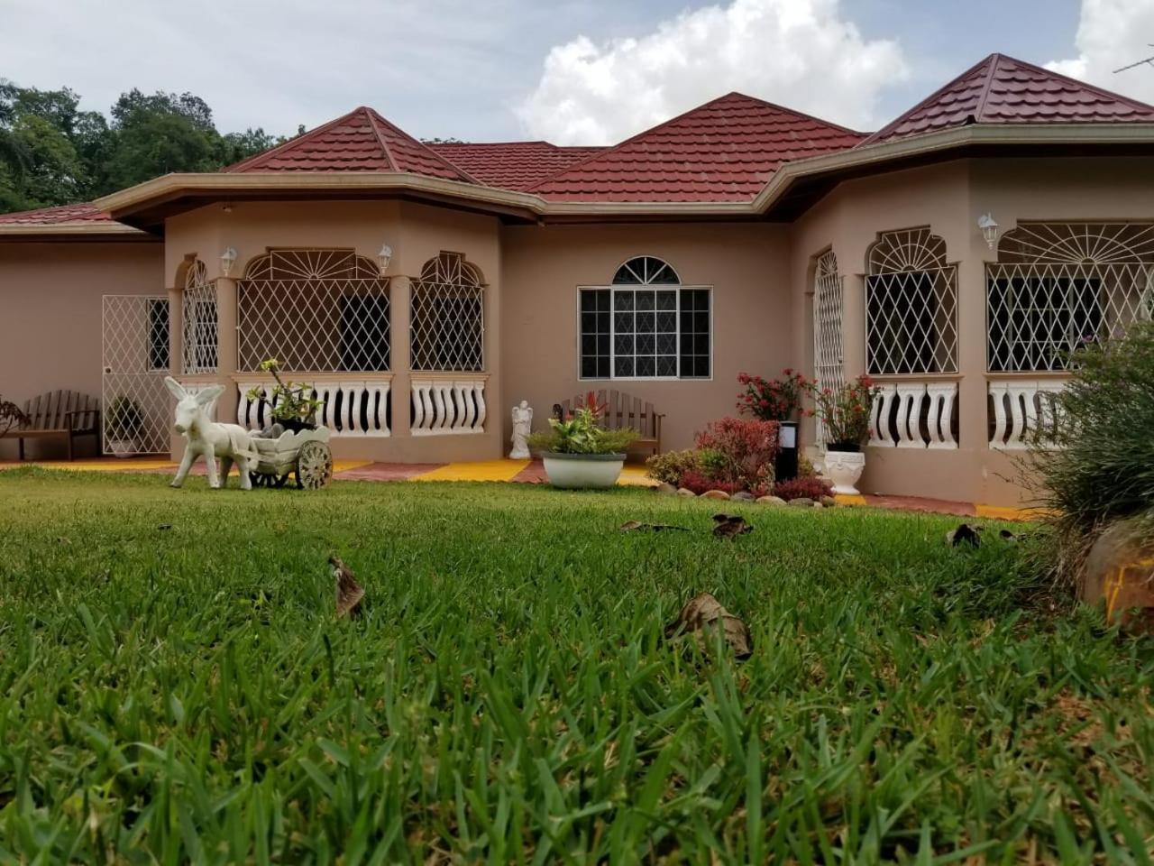 Cliffe Ranch Mandeville Exterior foto