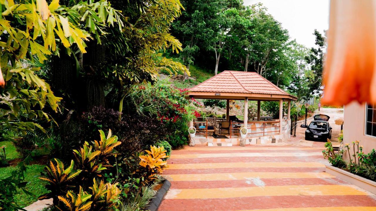 Cliffe Ranch Mandeville Exterior foto
